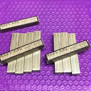 Mary Kay Sable or Plum luxury liner gold boxed edition New in box